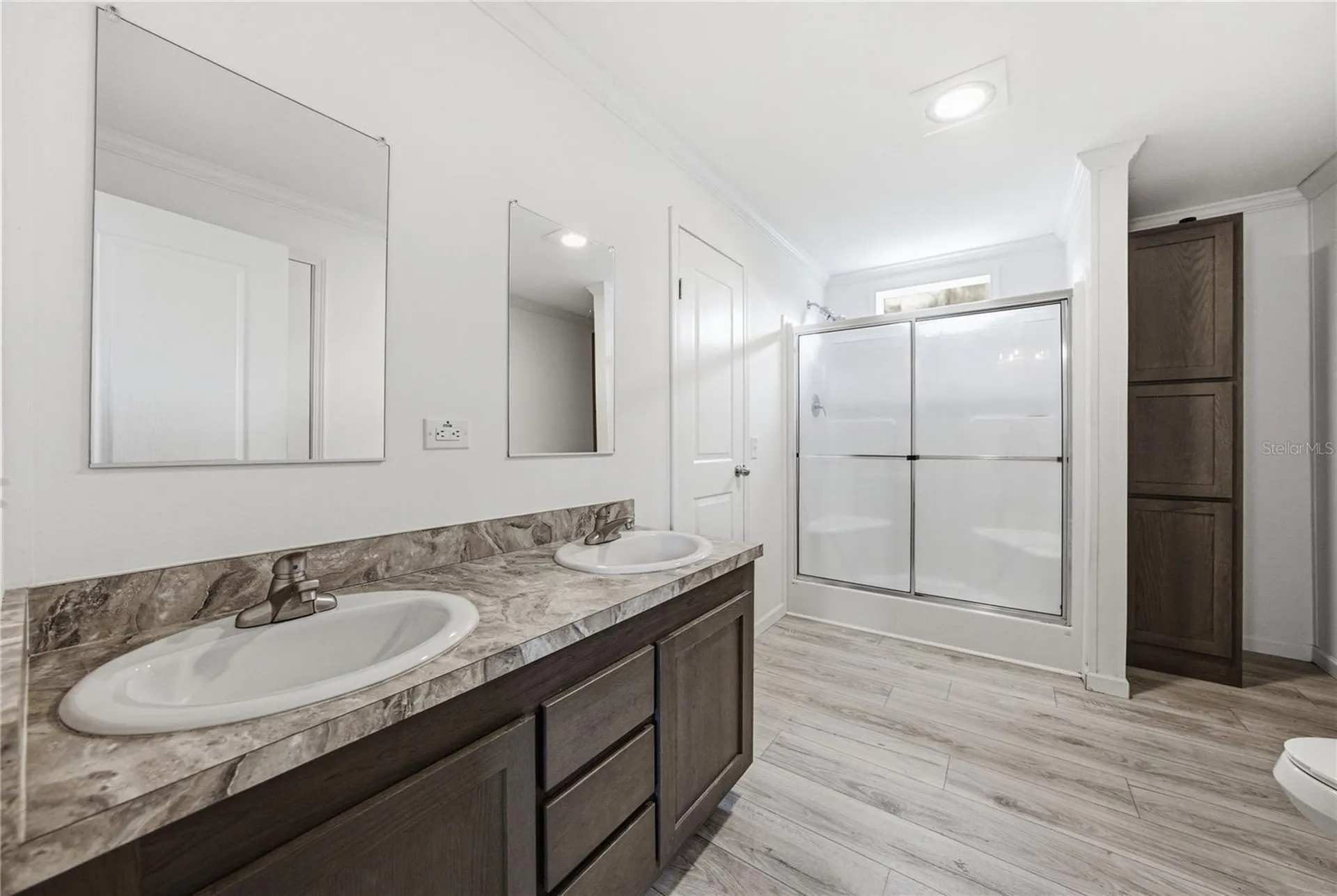 38645 Henry Drive Zephyrhills FL 33542
