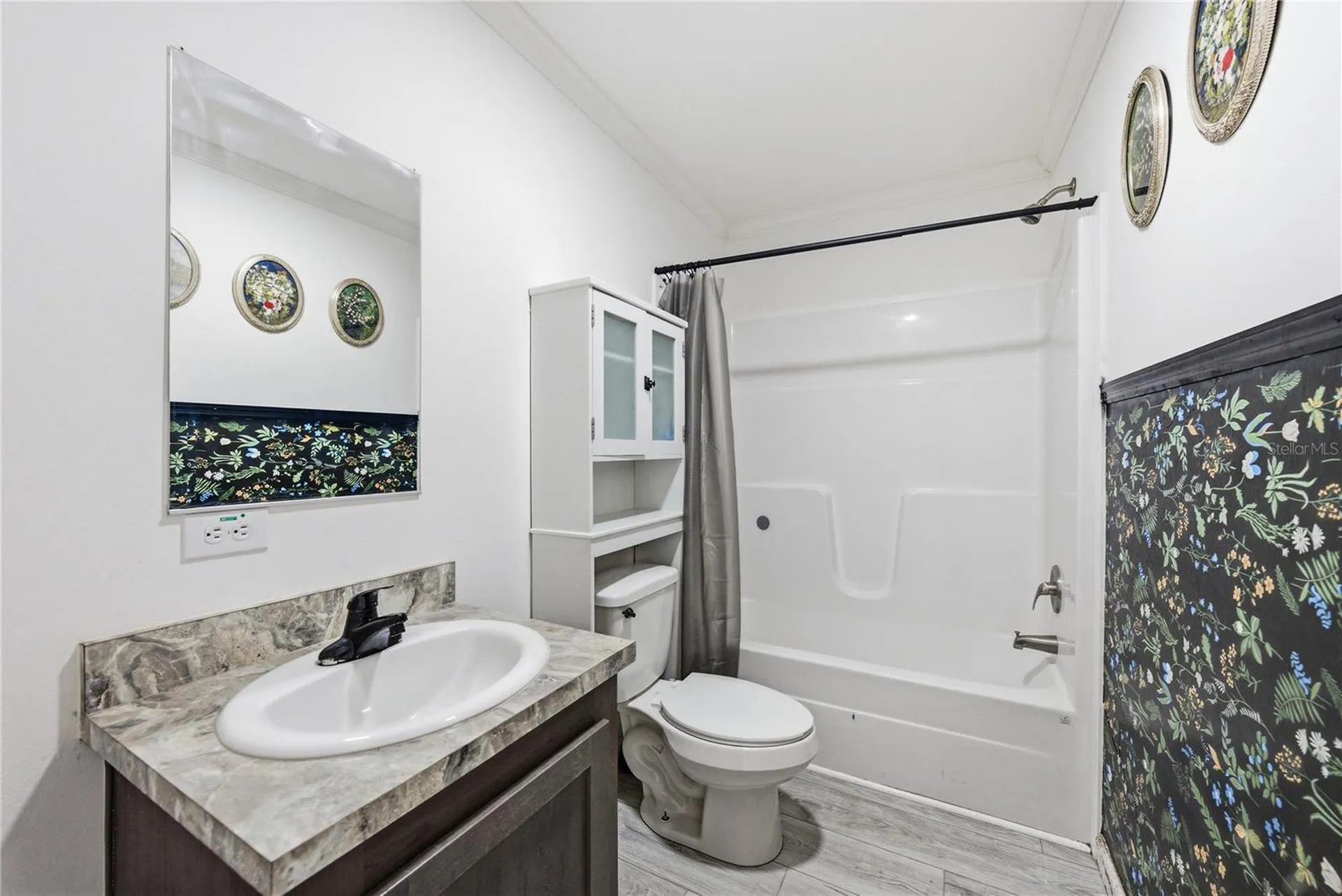 38645 Henry Drive Zephyrhills FL 33542