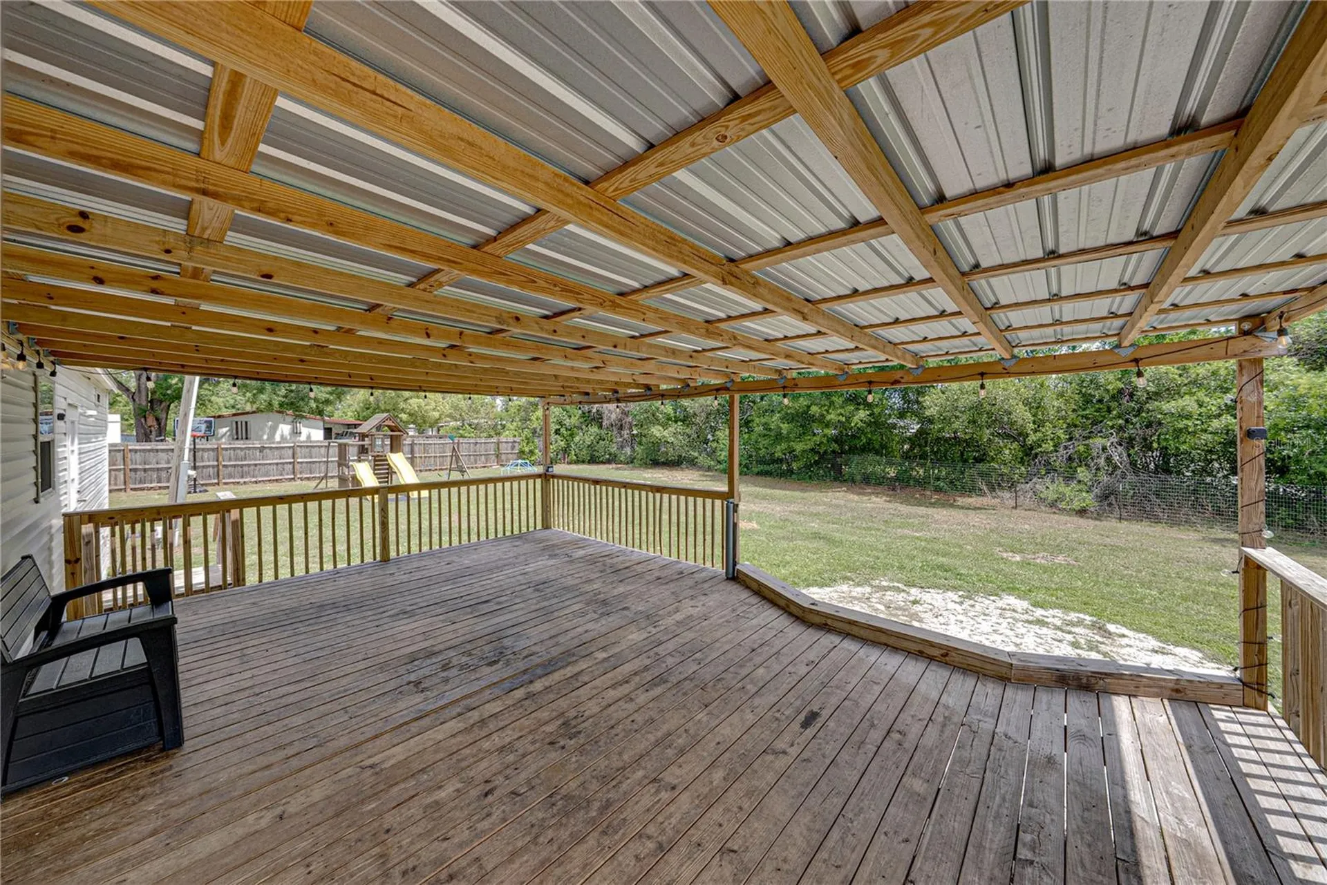 38645 Henry Drive Zephyrhills FL 33542