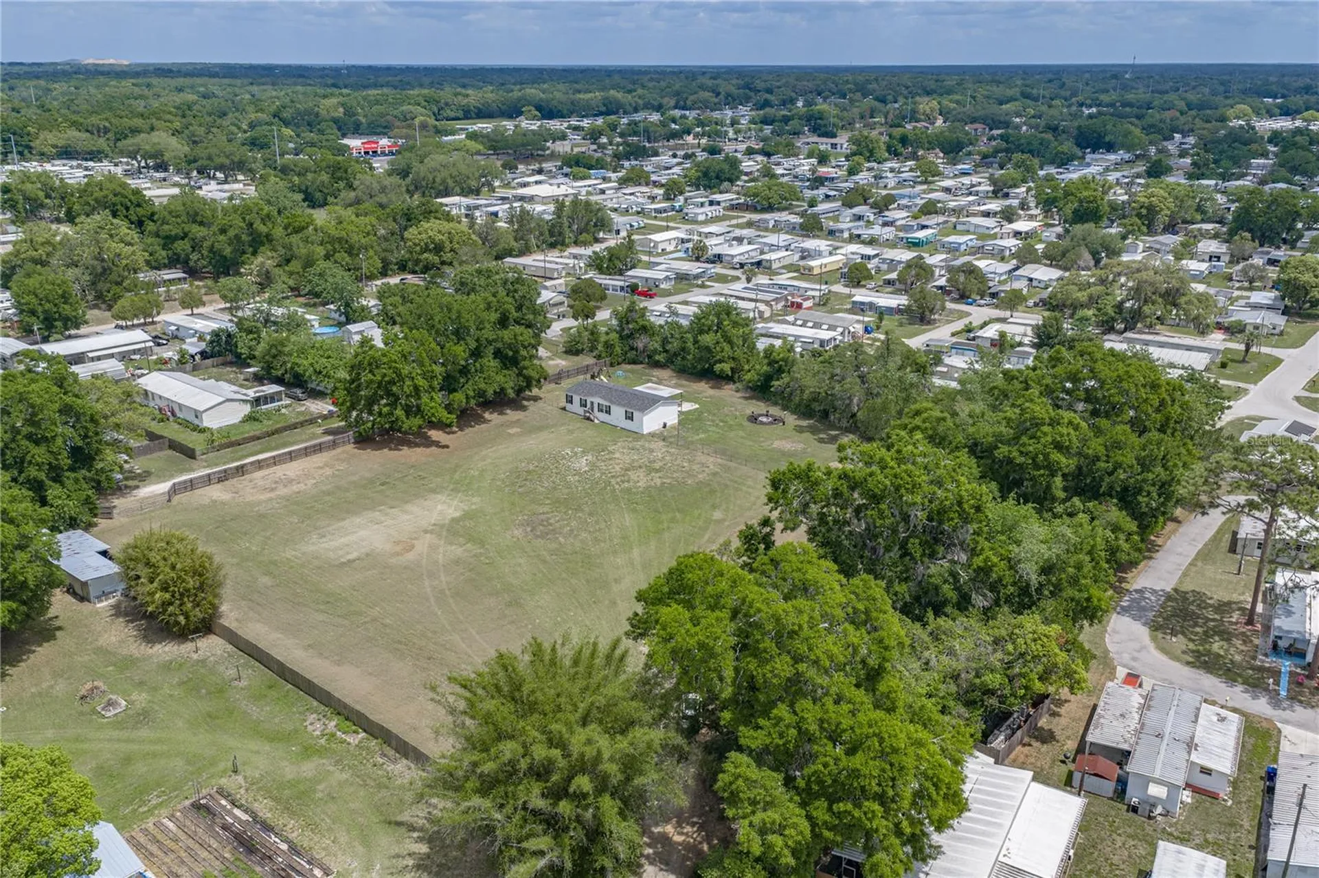38645 Henry Drive Zephyrhills FL 33542