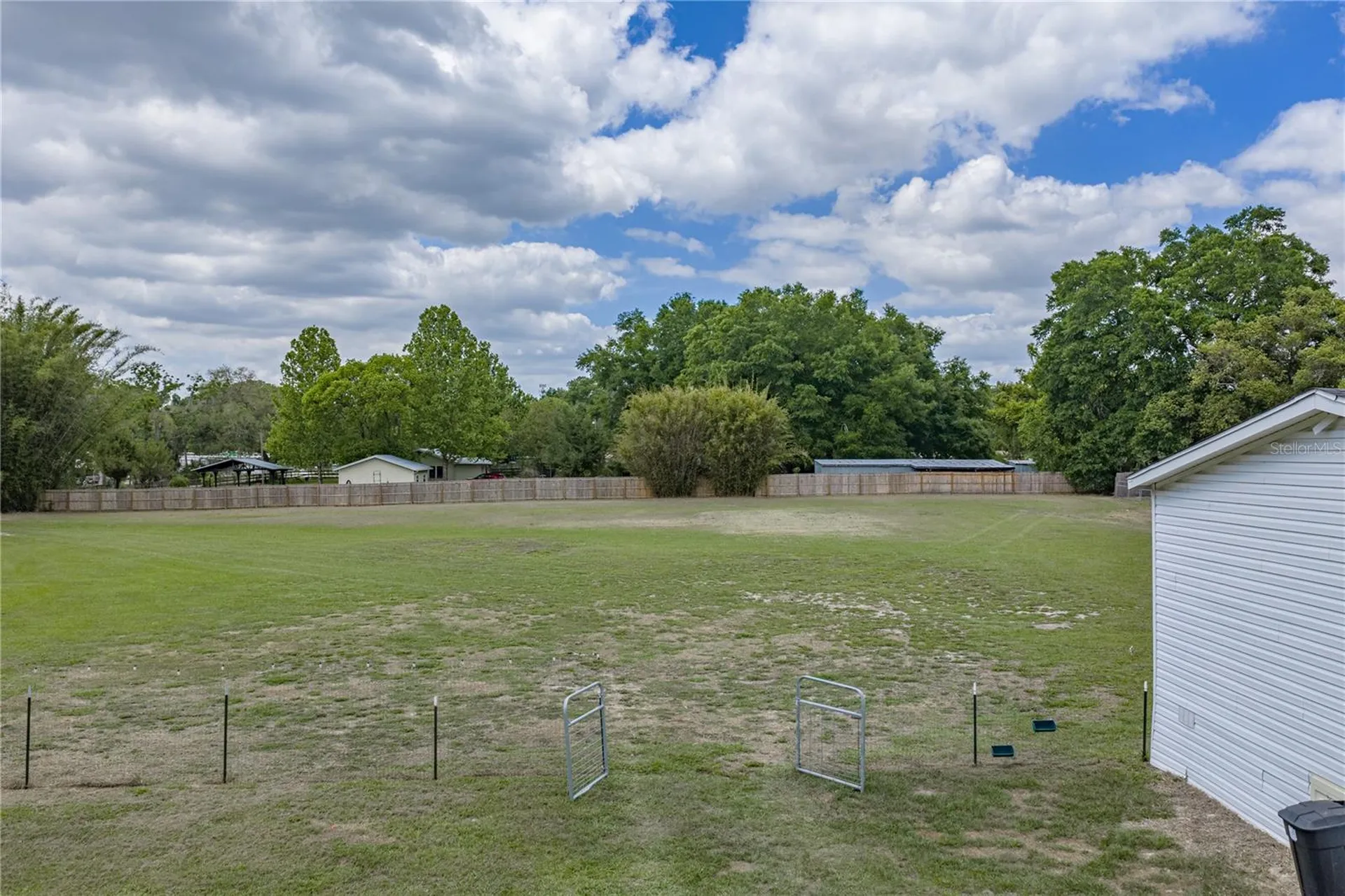 38645 Henry Drive Zephyrhills FL 33542
