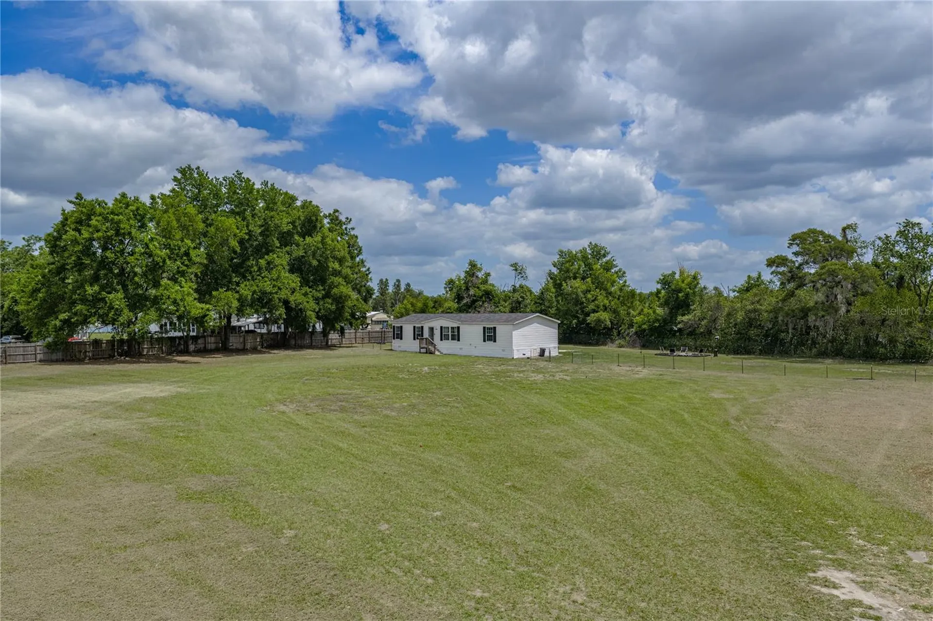 38645 Henry Drive Zephyrhills FL 33542
