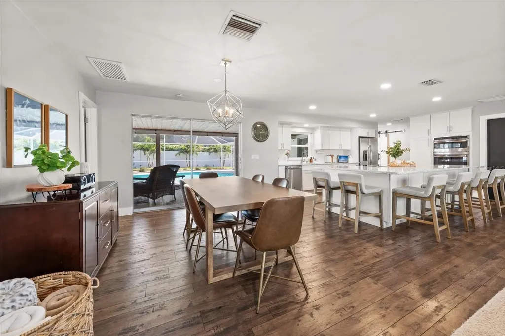 1049 Mccarty Street Dunedin FL 34698