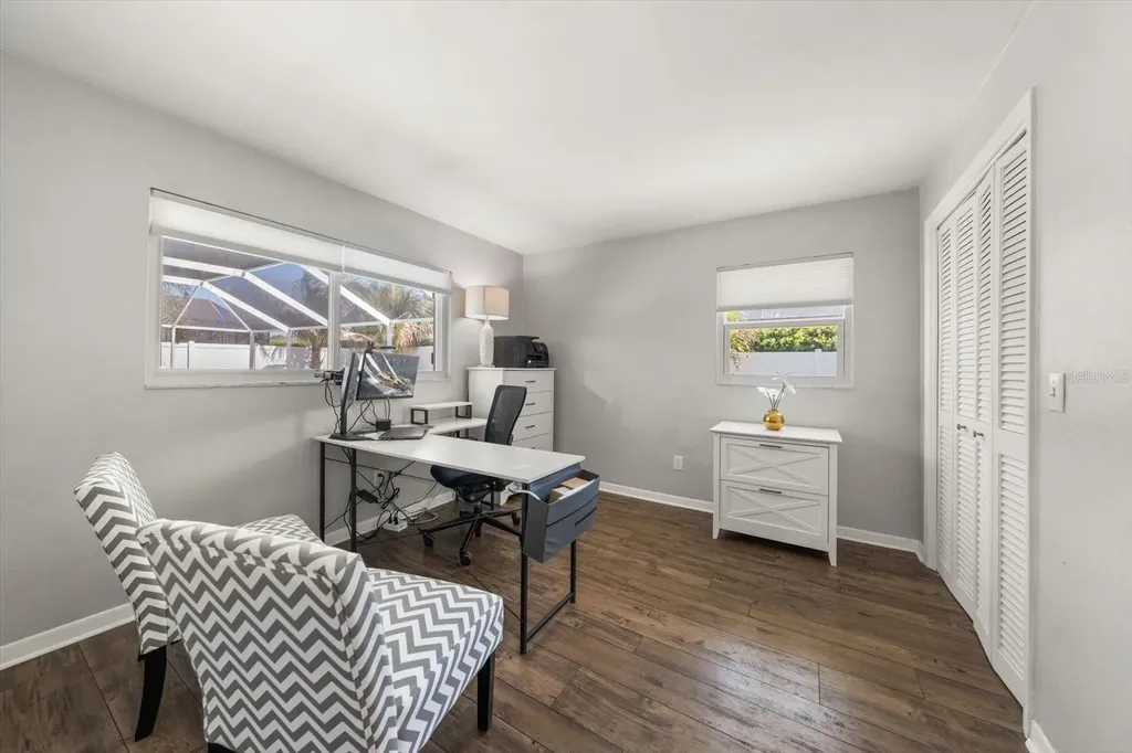 1049 Mccarty Street Dunedin FL 34698