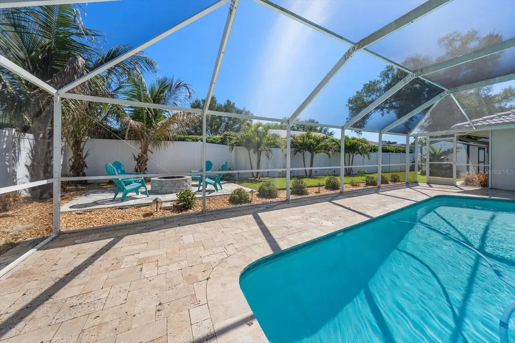 1049 Mccarty Street Dunedin FL 34698