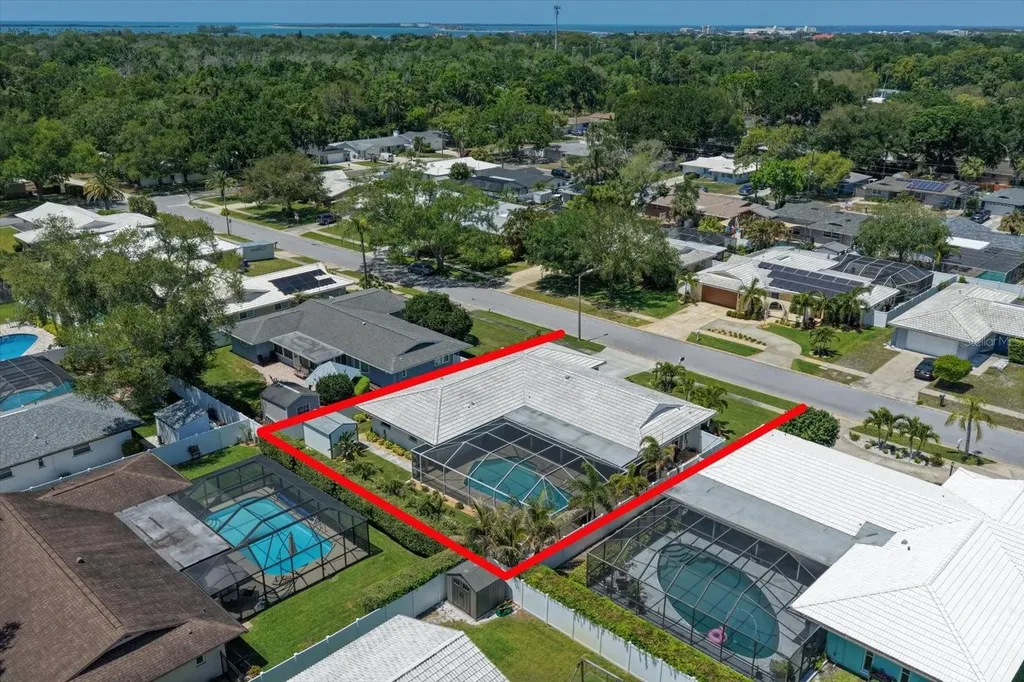 1049 Mccarty Street Dunedin FL 34698