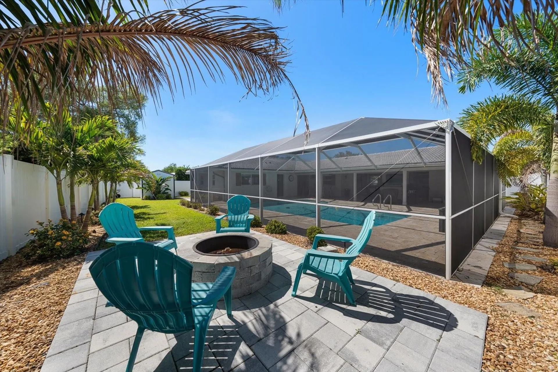 1049 Mccarty Street Dunedin FL 34698