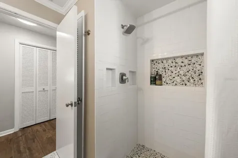 1049 Mccarty Street Dunedin FL 34698