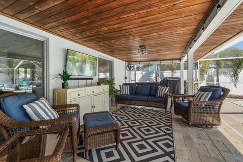 1049 Mccarty Street Dunedin FL 34698