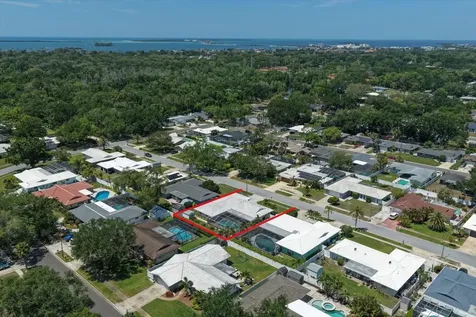 1049 Mccarty Street Dunedin FL 34698