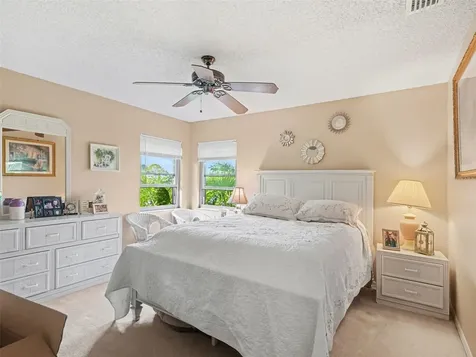 612 Paget Drive Venice FL 34293