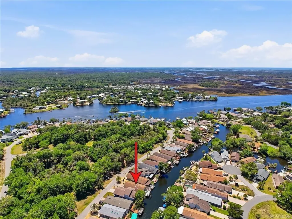5198 S Riverview Circle Homosassa FL 34448