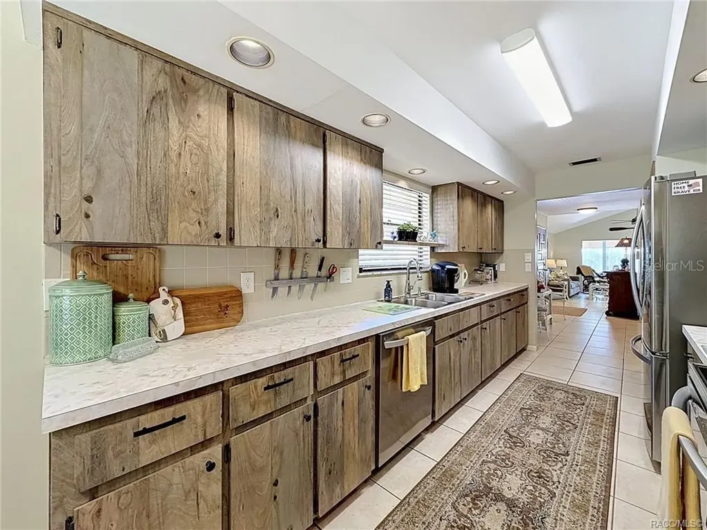 5198 S Riverview Circle Homosassa FL 34448