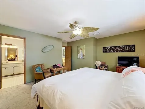 5198 S Riverview Circle Homosassa FL 34448