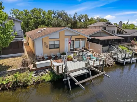 5198 S Riverview Circle Homosassa FL 34448