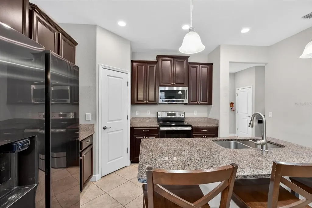 28622 Tranquil Lake Circle Wesley Chapel FL 33543