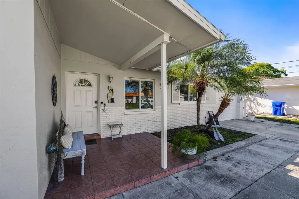1218 Lazy Lake Road E Dunedin FL 34698