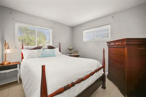 1218 Lazy Lake Road E Dunedin FL 34698