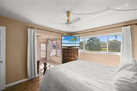1218 Lazy Lake Road E Dunedin FL 34698