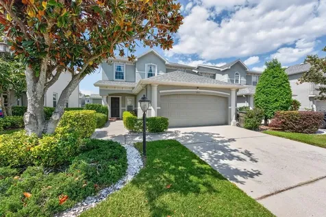 1063 Paseo Del Rio NE St Petersburg FL 33702