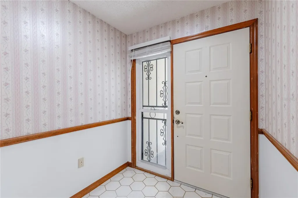 2681 Washington Avenue Eustis FL 32726