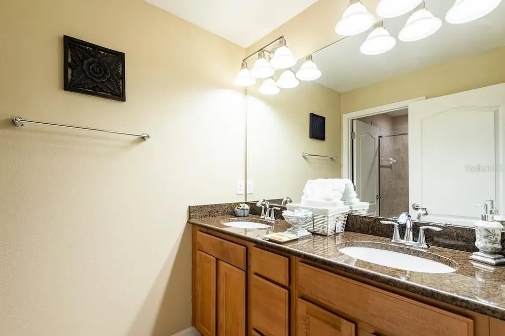 8977 Coco Palm Road Kissimmee FL 34747