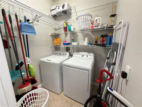 734 Monroe Circle Davenport FL 33896