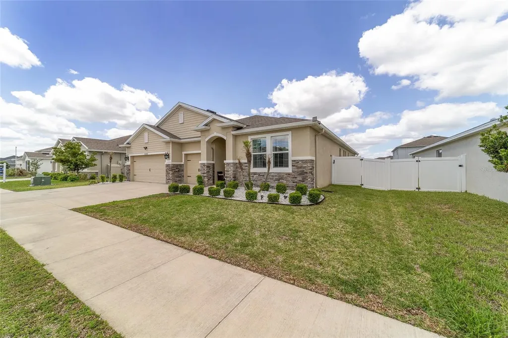8288 SW 57th Court Ocala FL 34476