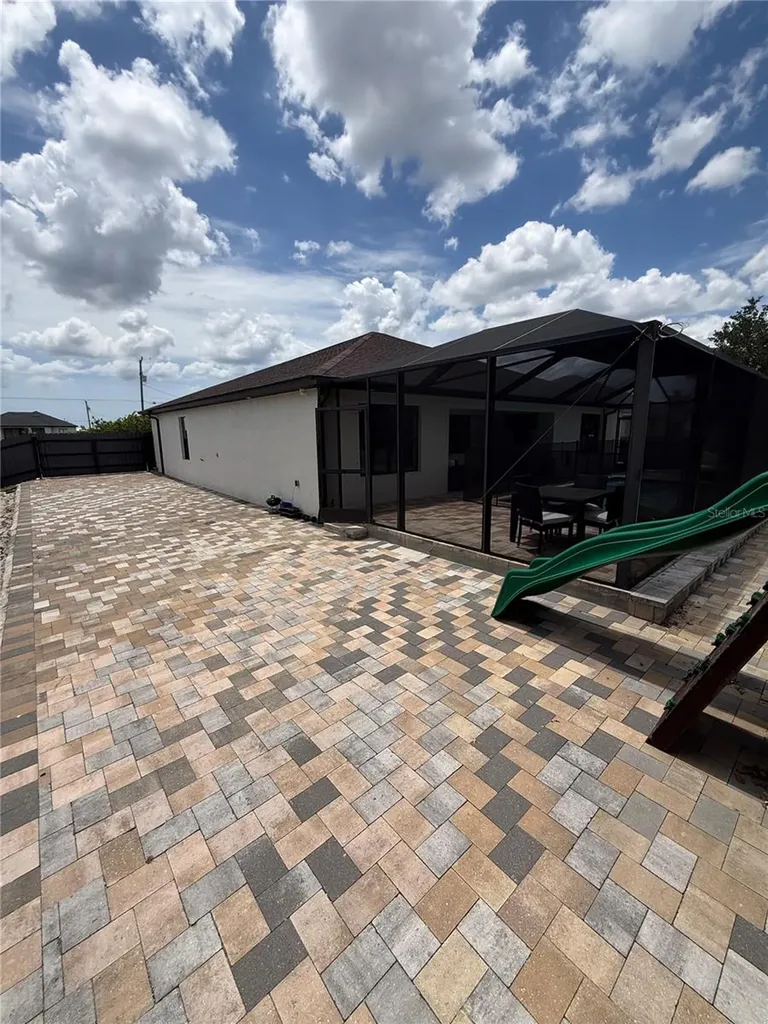 2429 NW 8th Terrace Cape Coral FL 33993