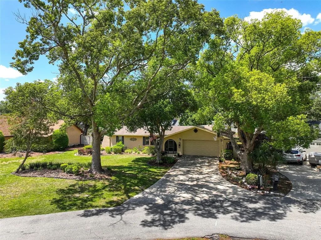 610 Cypress Court St Cloud FL 34769
