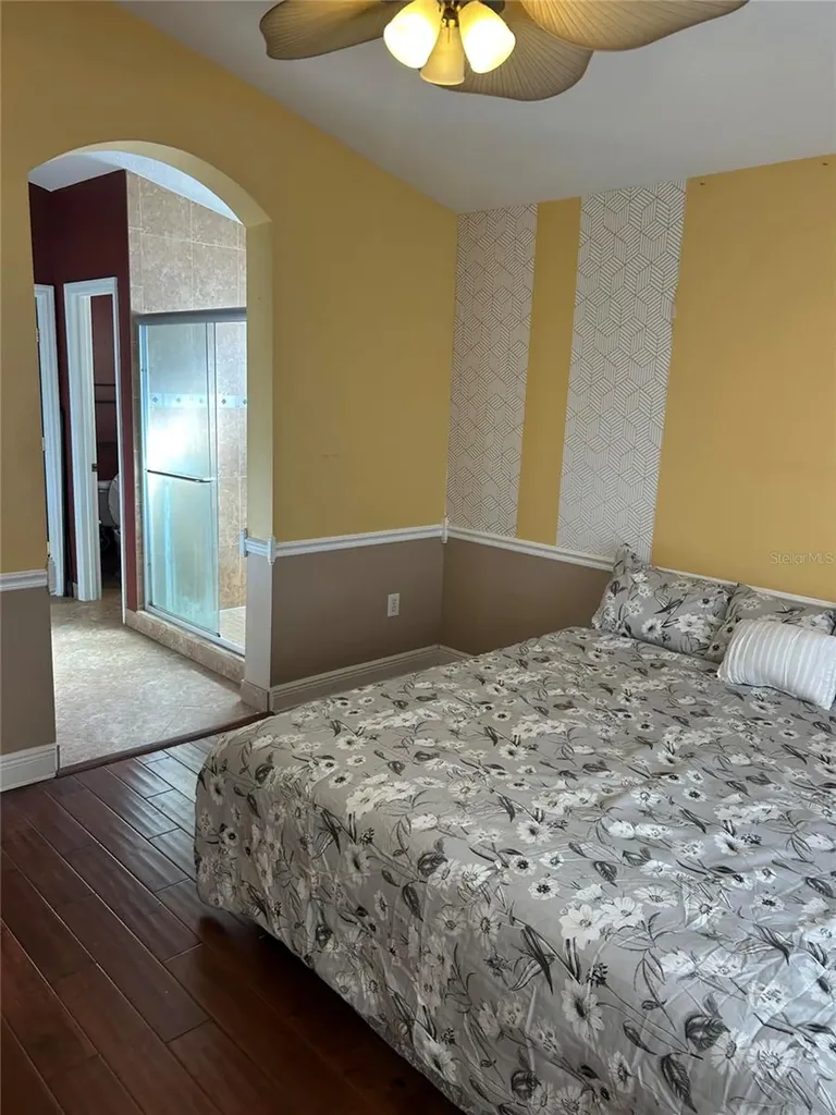 10508 Barnstable Court Tampa FL 33626