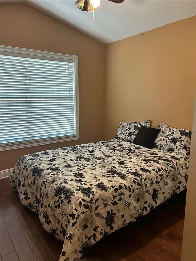 10508 Barnstable Court Tampa FL 33626