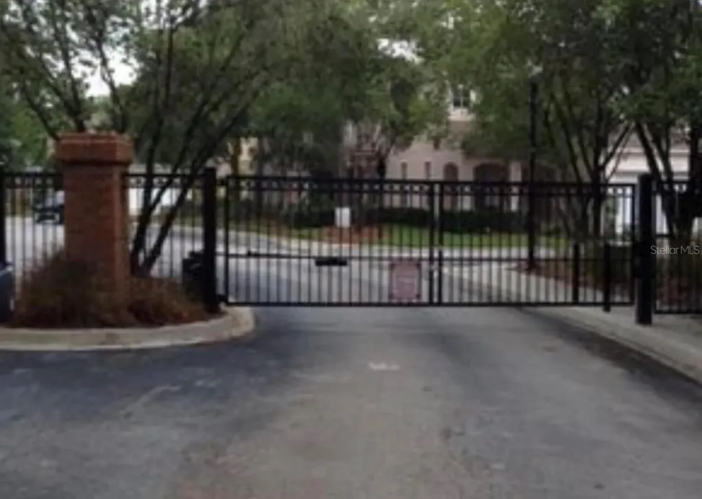 10508 Barnstable Court Tampa FL 33626