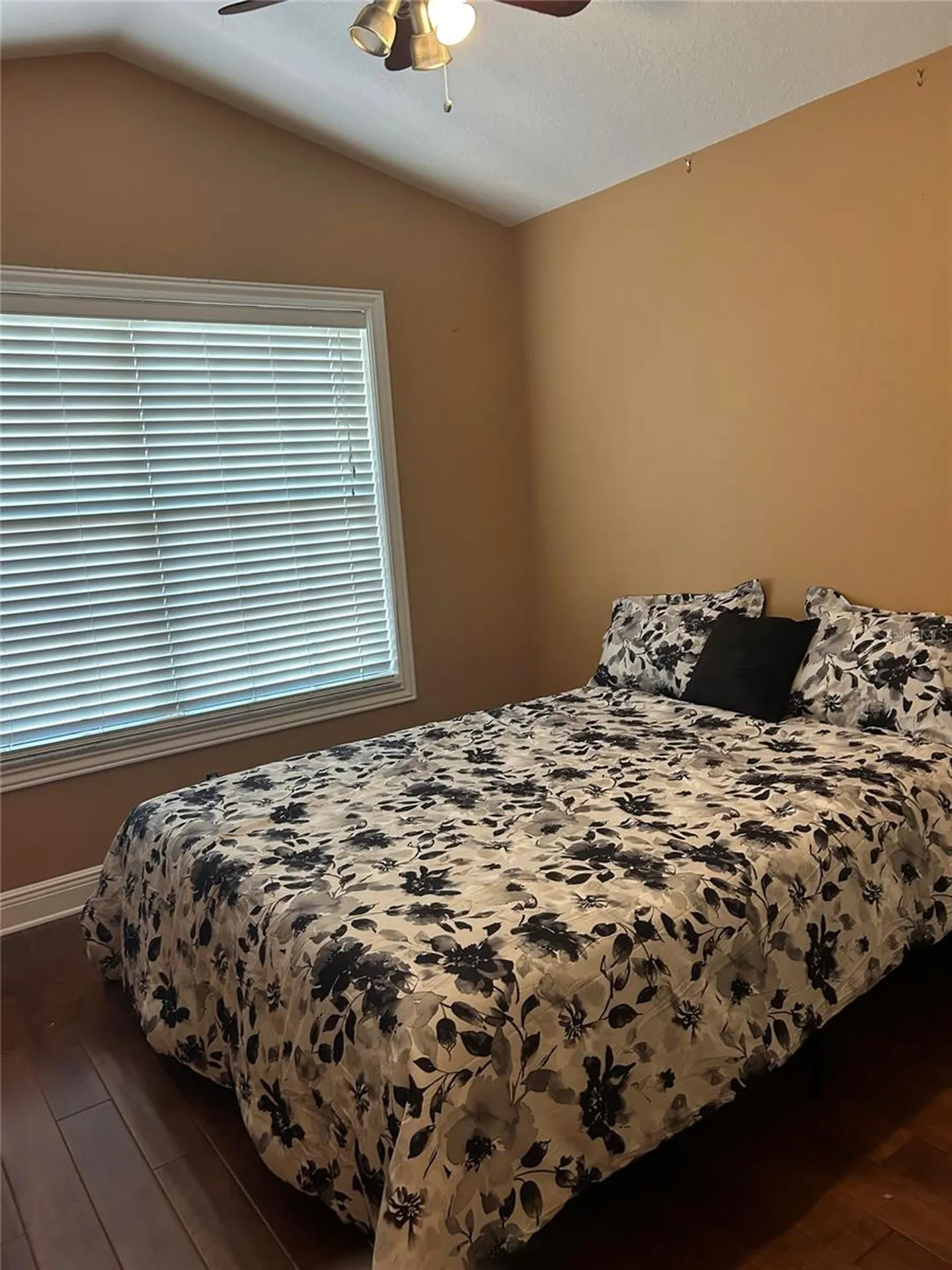 10508 Barnstable Court Tampa FL 33626
