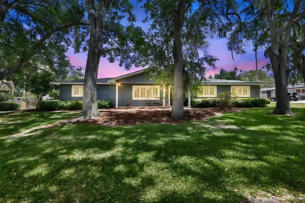 1311 Estatewood Drive Brandon FL 33510