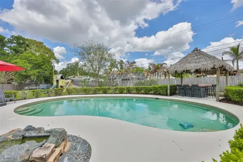 1311 Estatewood Drive Brandon FL 33510