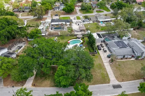 1311 Estatewood Drive Brandon FL 33510