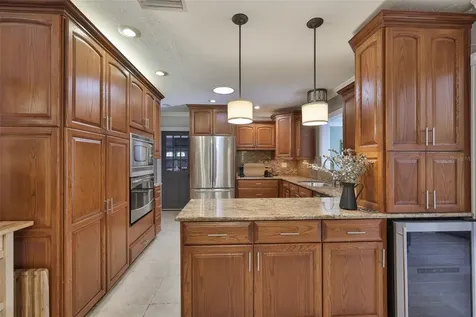 1311 Estatewood Drive Brandon FL 33510