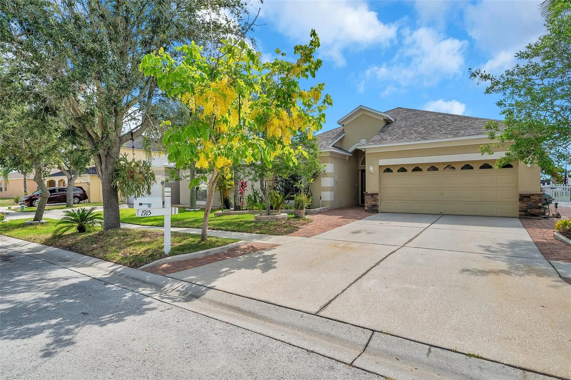 1915 Fruitridge Street Brandon FL 33510