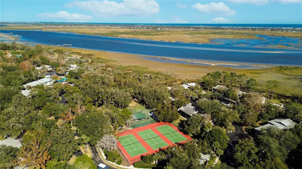 32 Navarra Court St Augustine FL 32086