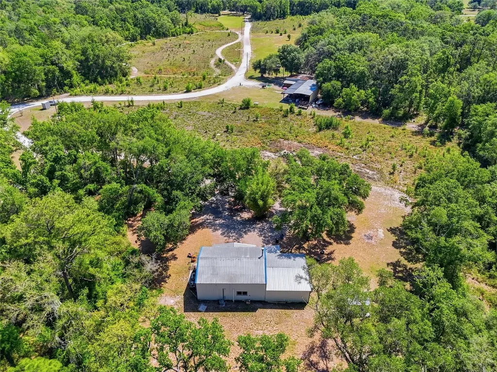 401 SE Falcon Road Branford FL 32008