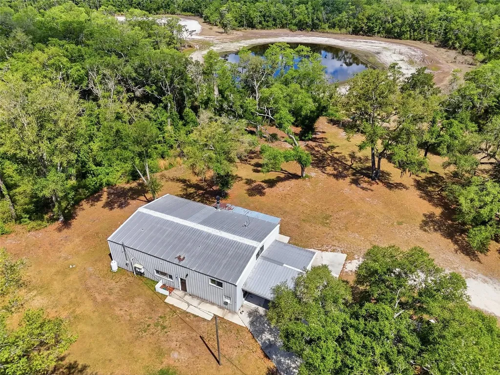 401 SE Falcon Road Branford FL 32008