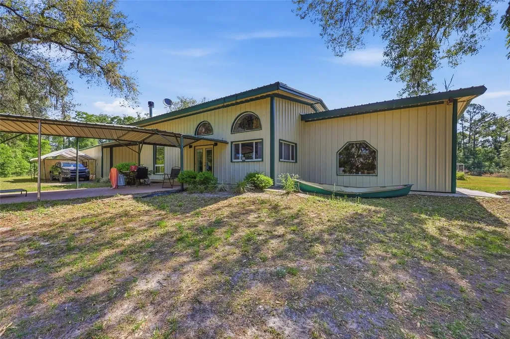 401 SE Falcon Road Branford FL 32008