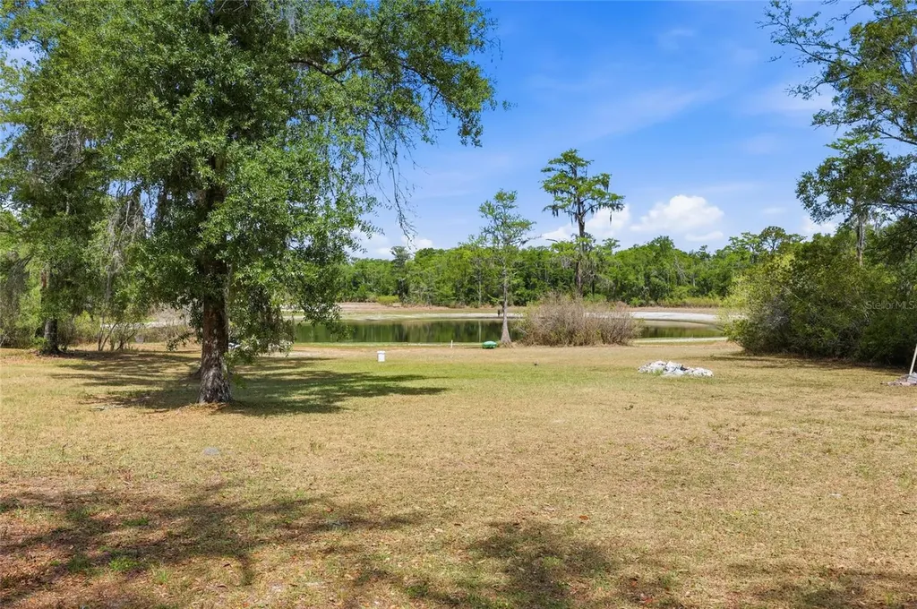401 SE Falcon Road Branford FL 32008