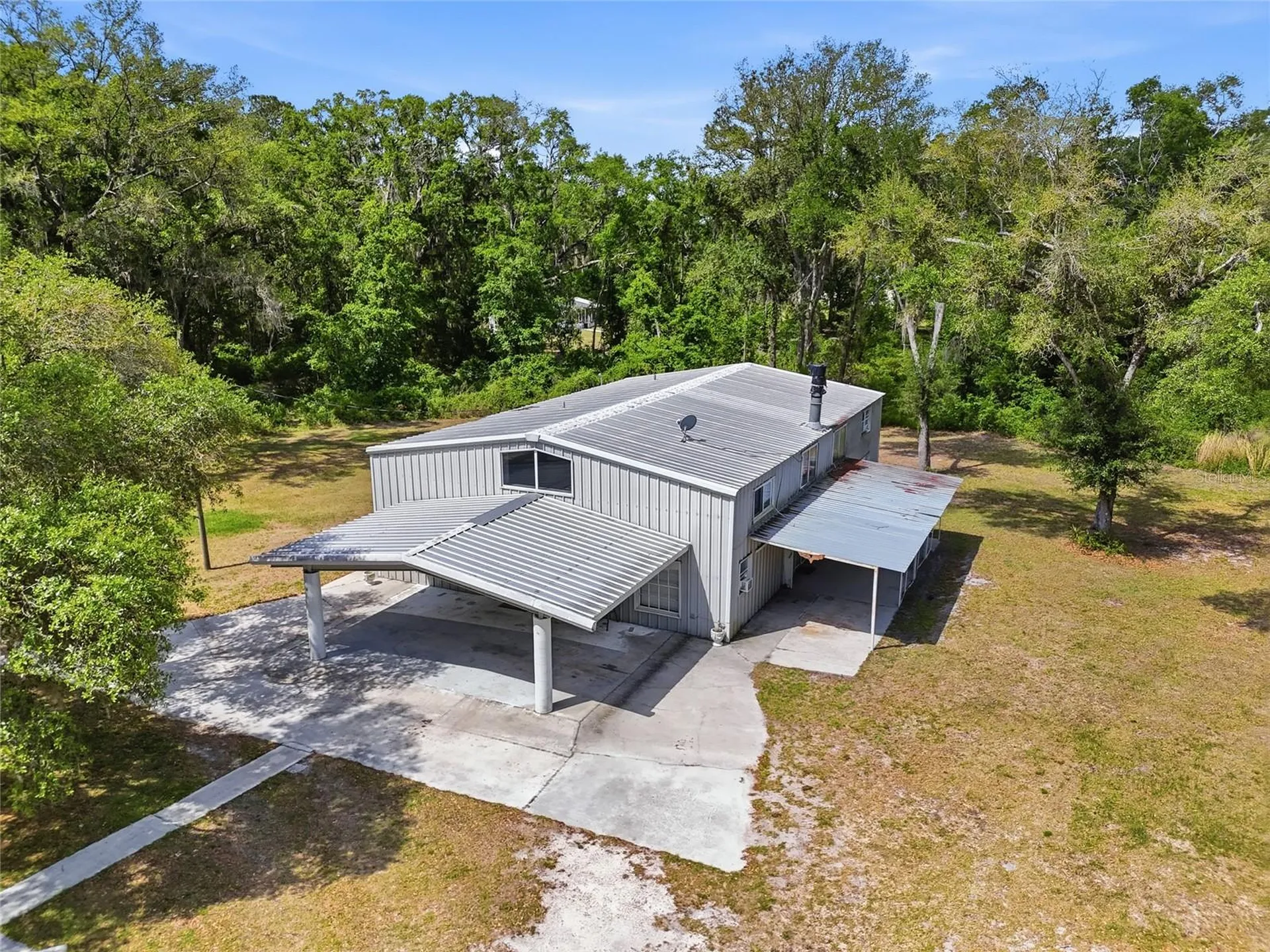 401 SE Falcon Road Branford FL 32008