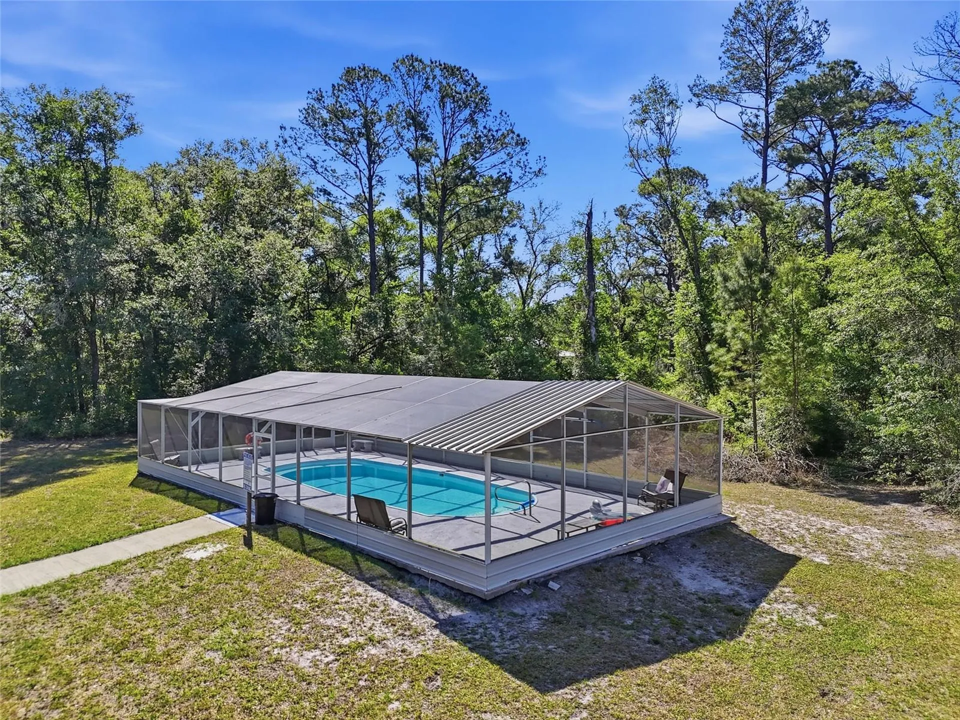 401 SE Falcon Road Branford FL 32008