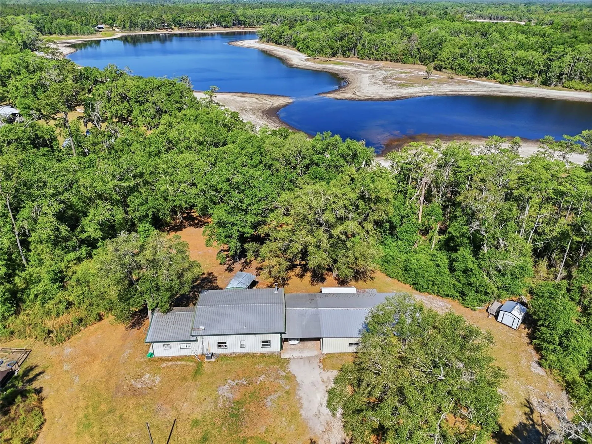 401 SE Falcon Road Branford FL 32008