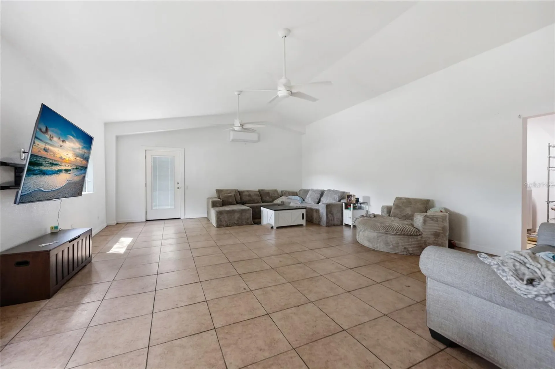 401 SE Falcon Road Branford FL 32008