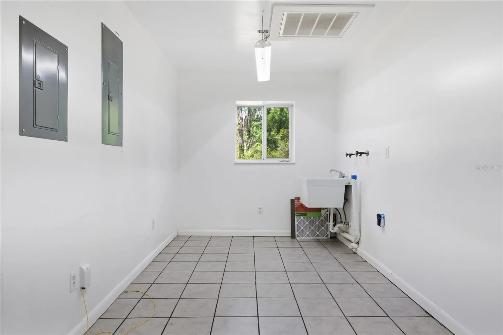 401 SE Falcon Road Branford FL 32008