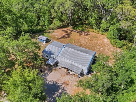 401 SE Falcon Road Branford FL 32008